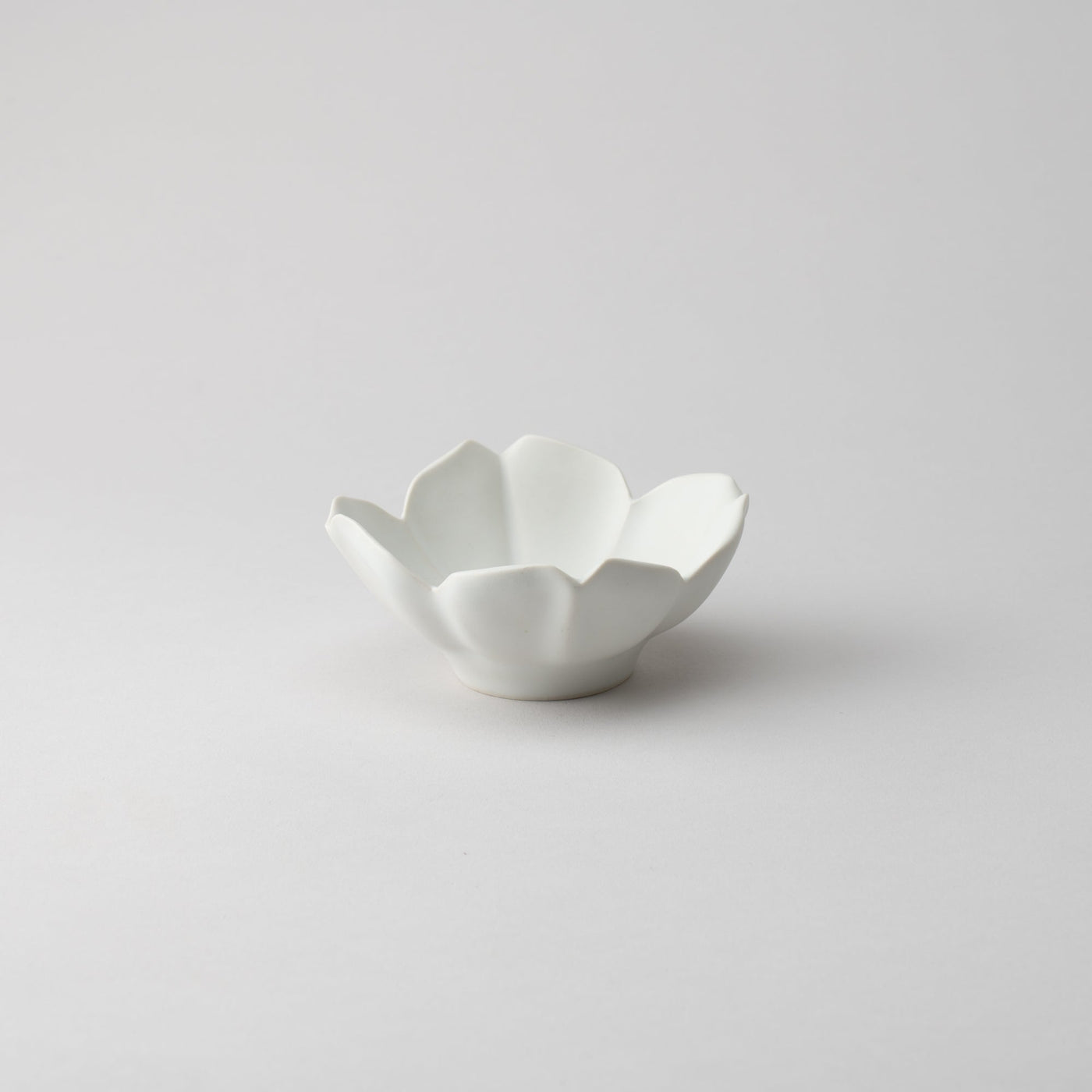 RYOUKA Usuki Four Petals Kobachi Small Bowl（稜花四弁小鉢） - USUKIYAKI